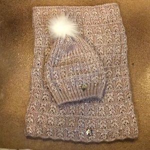 Betsy Johnson matching hat and scarf